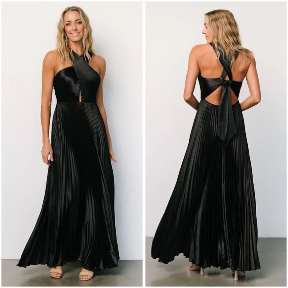 Baltic Born Dresses & Skirts - Baltic Born Sandra Pleated Maxi Dress in Black Size 3XL NWOT